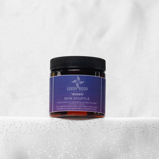 Queen Scent Card (Floral Spice ✦ Warm Woods ✦ Amber) Luxxy Body