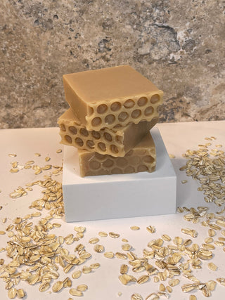 Honey and Oats Soap Luxxy Body